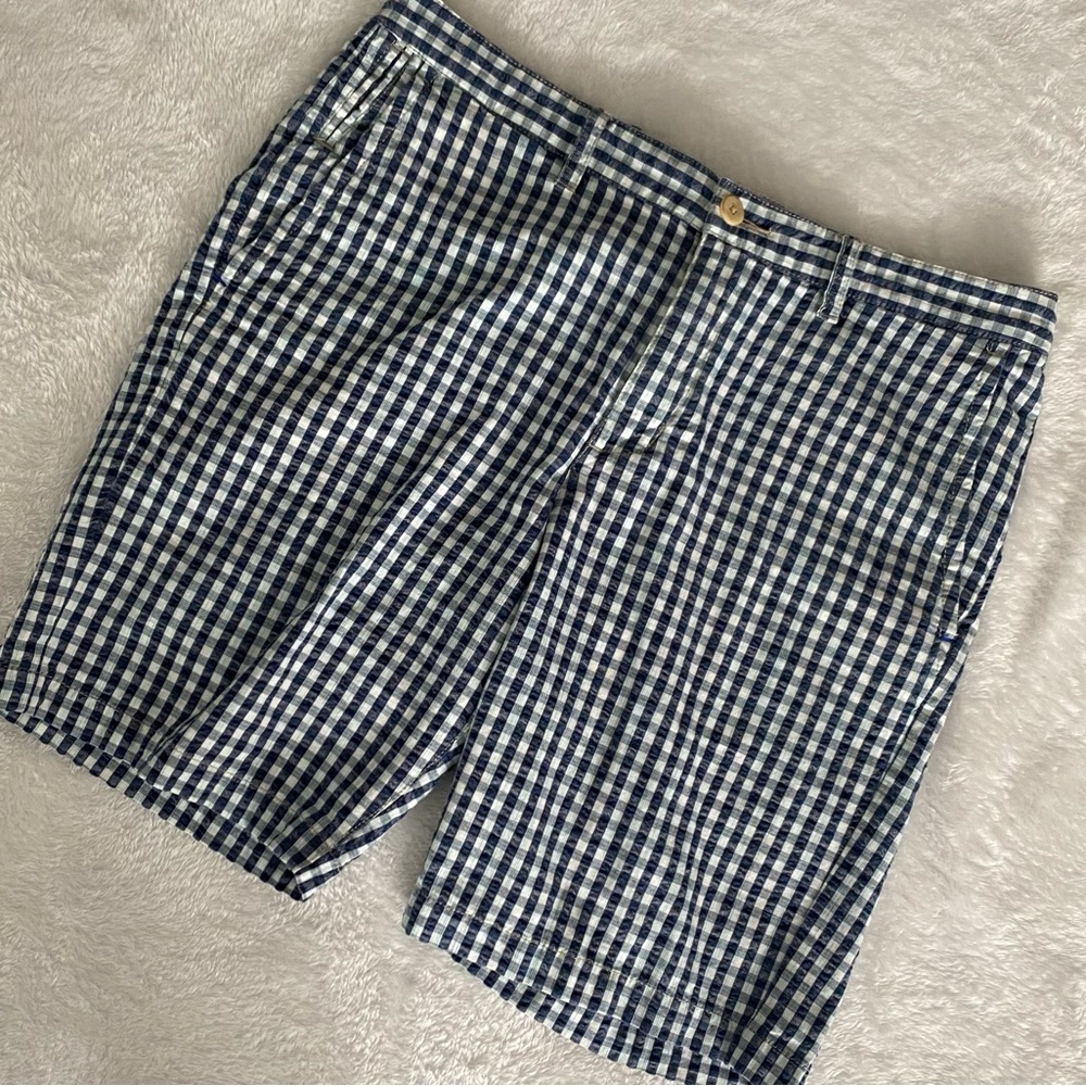 Tommy Bahama Blue and White Flat Front Shorts